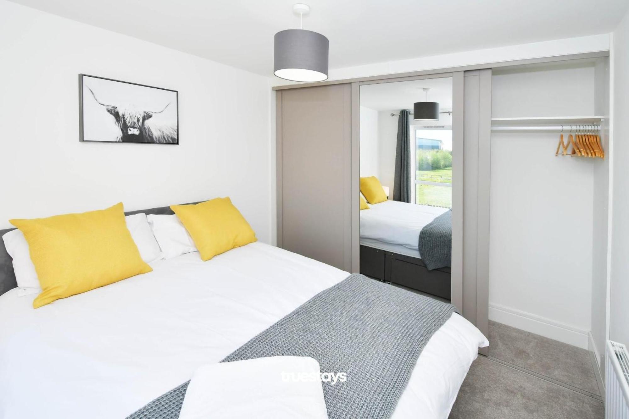 Regal House By True Stays - 3 Bedroom House In Stoke-On-Trent Eksteriør bilde