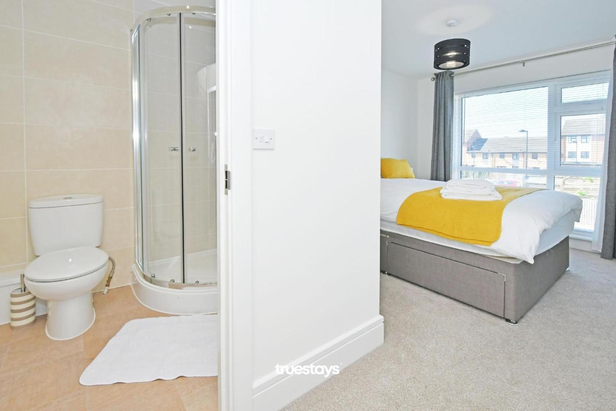 Regal House By True Stays - 3 Bedroom House In Stoke-On-Trent Eksteriør bilde