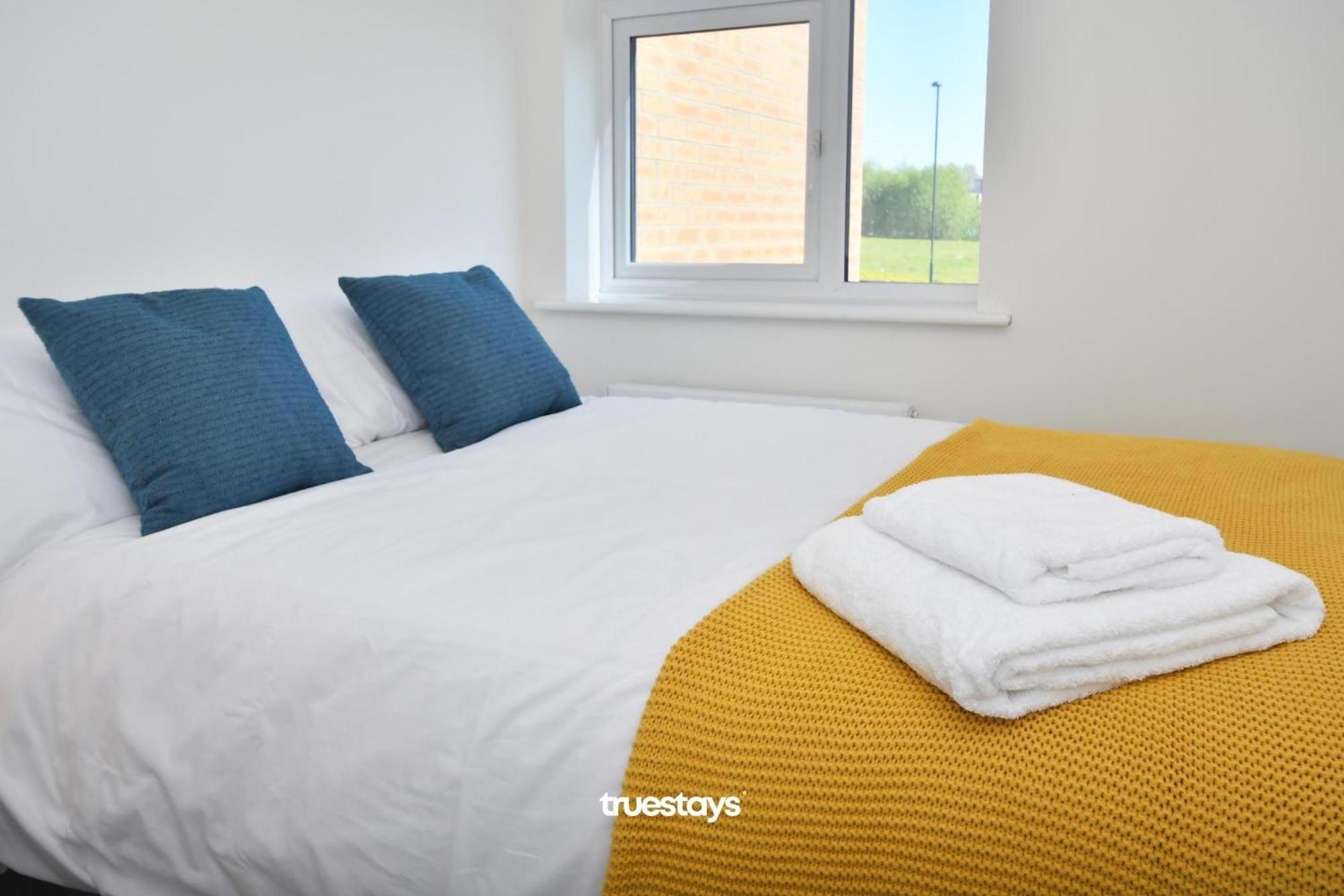 Regal House By True Stays - 3 Bedroom House In Stoke-On-Trent Eksteriør bilde