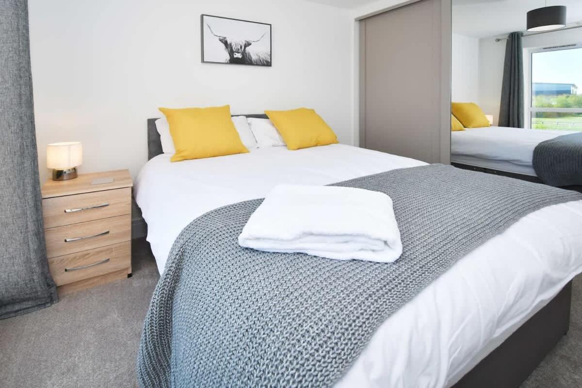 Regal House By True Stays - 3 Bedroom House In Stoke-On-Trent Eksteriør bilde